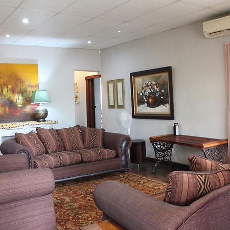 Tucked-Away 1&2 Bedroom Houses Mbombela Exterior photo