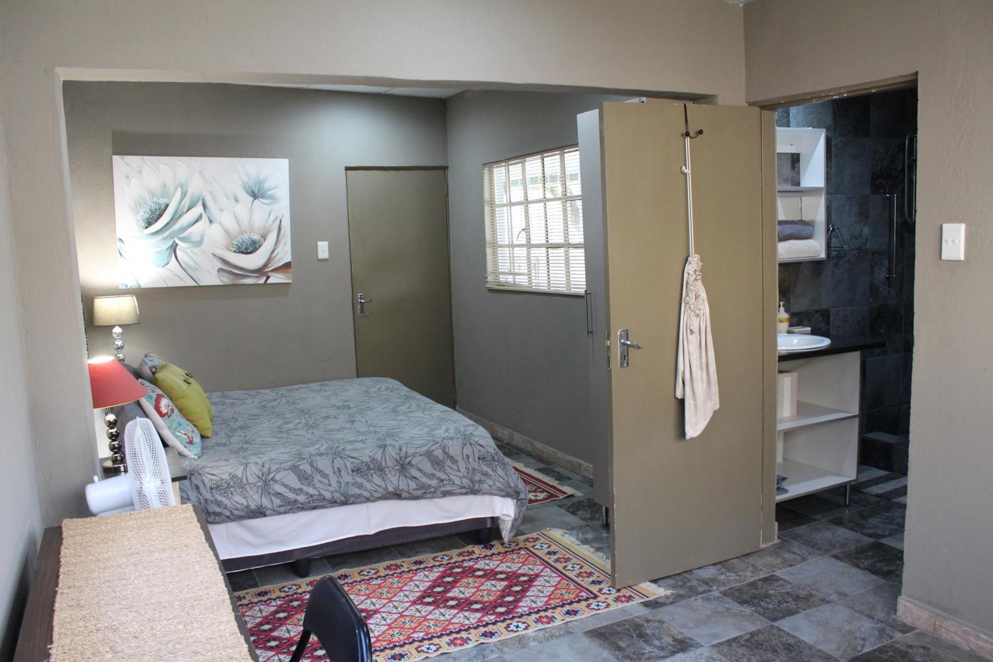 Tucked-Away 1&2 Bedroom Houses Mbombela Exterior photo